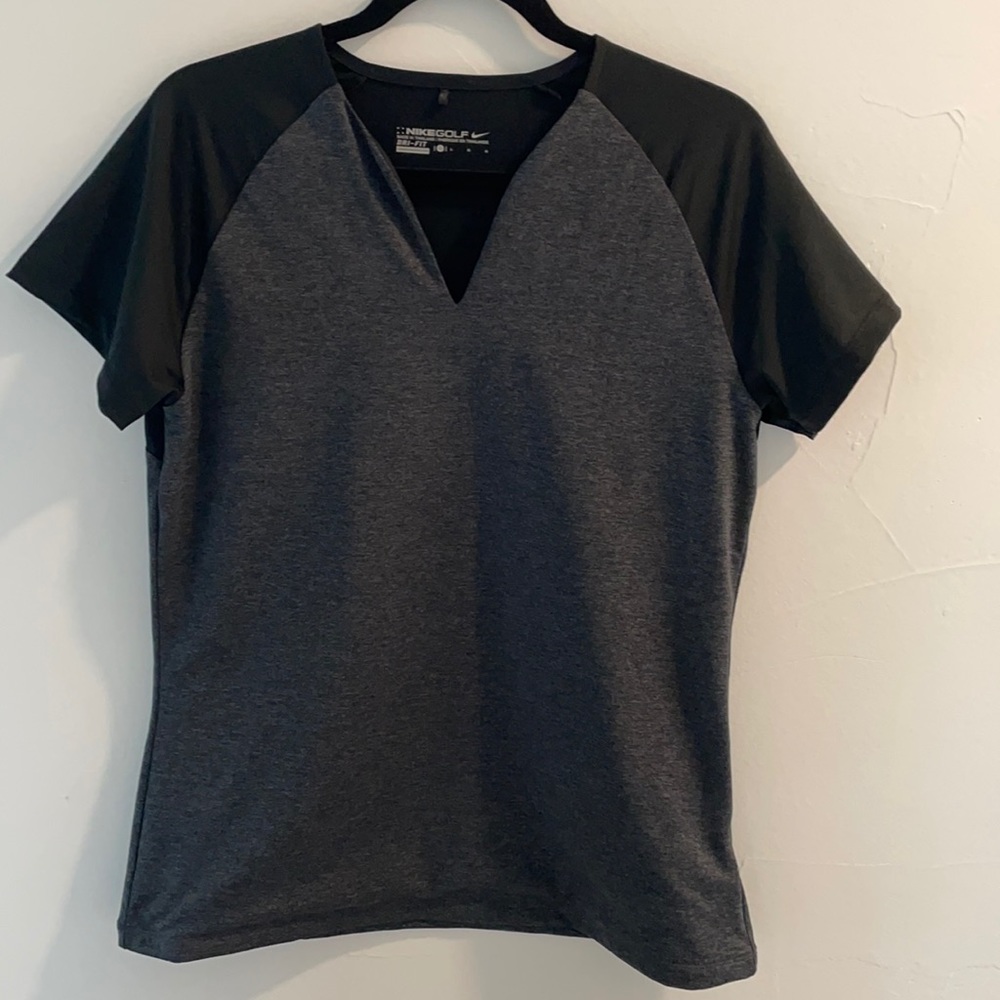 Women’s Nike golf top size large